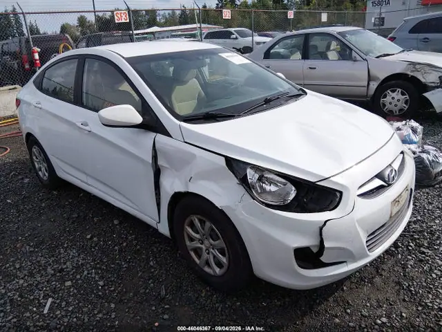 KMHCT4AE5EU646300 — 2014 Hyundai Accent GLS, Передняя часть справа (Right Front), фото до ремонта