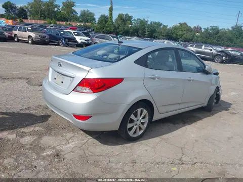 2014 Hyundai ACCENT GLS VIN KMHCU4AE1EU588912 фото 4