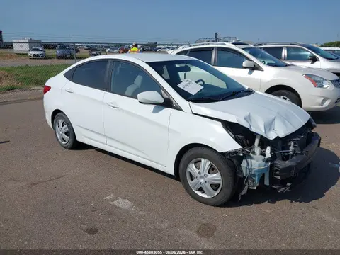 KMHCT4AE8FU908053 — 2015 Hyundai Accent GLS, Передняя часть (Front End), фото до ремонта