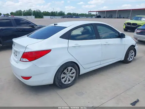 2016 Hyundai ACCENT SE VIN KMHCT4AEXGU123034 фото 4