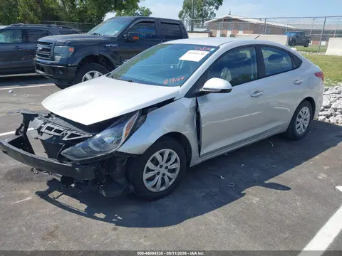2019 Hyundai ACCENT SE VIN 3KPC24A35KE050605 фото 2
