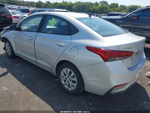 2019 Hyundai ACCENT SE VIN 3KPC24A35KE050605 фото 3
