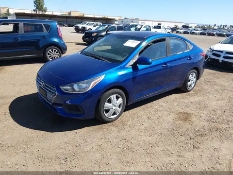 2019 Hyundai ACCENT SE VIN 3KPC24A33KE064177 фото 2