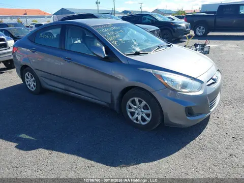 KMHCT4AE8EU725248 — 2014 Hyundai Accent, Левый бок (Left Side), фото до ремонта