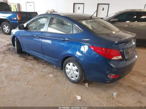 KMHCT4AE5GU967904 — 2016 Hyundai Accent, фото 3 с аукциона IAAI, Естественный износ
