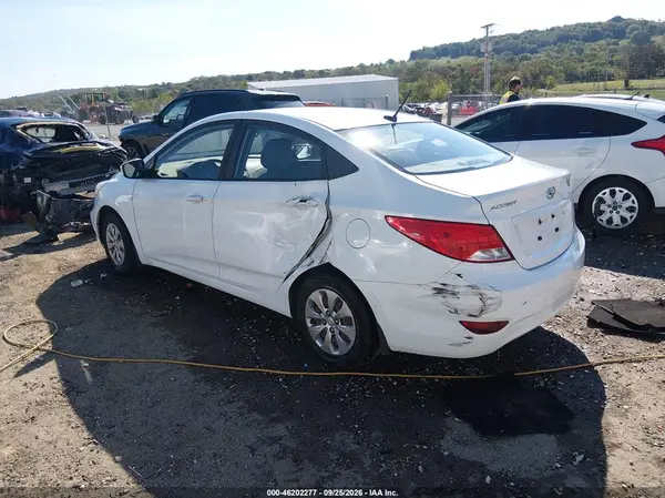 KMHCT4AE9GU117371 — 2016 Hyundai Accent, фото 3 с аукциона IAAI, Левый бок