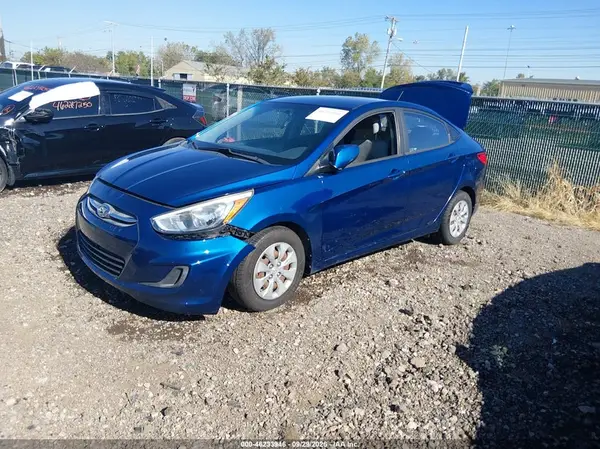 KMHCT4AE2GU117955 — 2016 Hyundai Accent, фото 2 с аукциона IAAI, Задняя часть