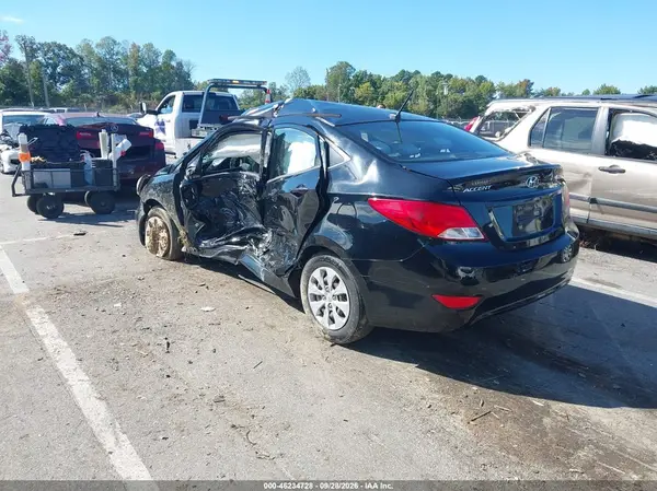 KMHCT4AE7GU093605 — 2016 Hyundai Accent, фото 3 с аукциона IAAI, Левый бок