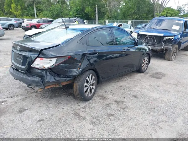 KMHCT4AE6HU357284 — 2017 Hyundai Accent, фото 4 с аукциона IAAI 05.10.2026, Задняя часть