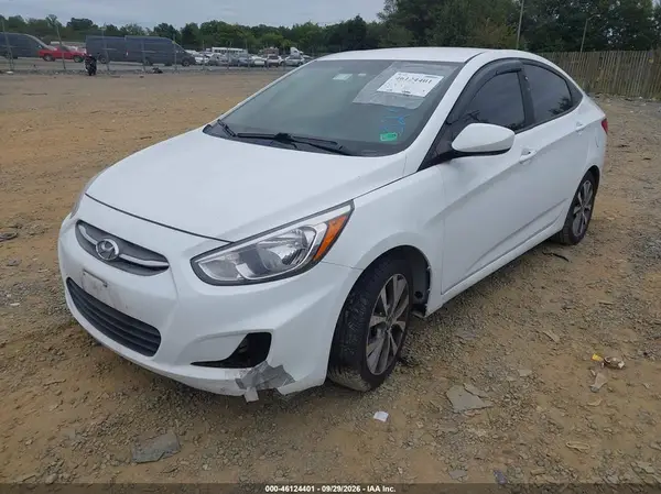 KMHCT4AE8HU324352 — 2017 Hyundai Accent, фото 2 с аукциона IAAI, REPOSSESSION