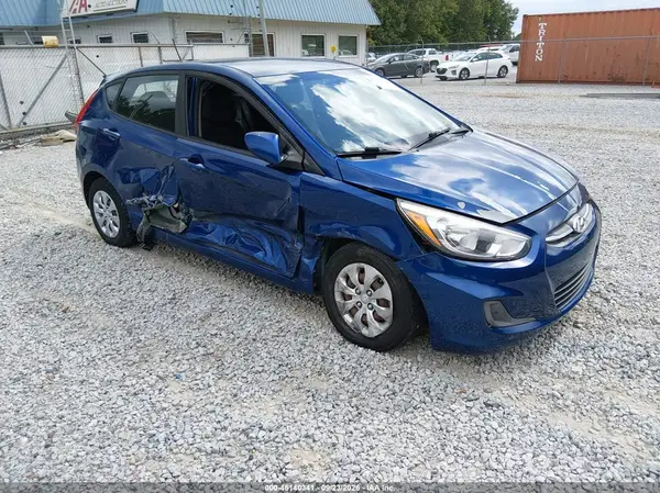 KMHCT5AE5HU319017 — 2017 Hyundai Accent, Правый бок (Right Side), фото до ремонта