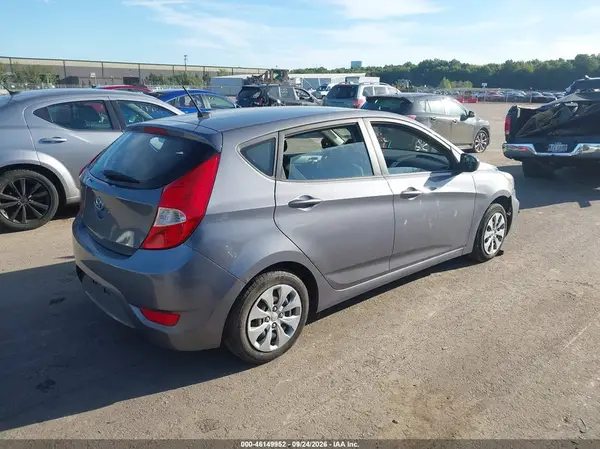 KMHCT5AE5HU326162 — 2017 Hyundai Accent, фото 4 с аукциона IAAI, Левый бок