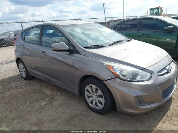 KMHCT5AEXHU360033 — 2017 Hyundai Accent, Естественный износ (Normal Wear & Tear), фото до ремонта
