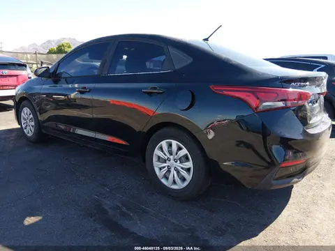 2019 Hyundai ACCENT SE VIN 3KPC24A3XKE072521 фото 3