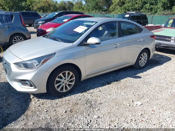 3KPC24A35KE076654 — 2019 Hyundai Accent, фото 2 с аукциона IAAI 01.10.2026, Естественный износ