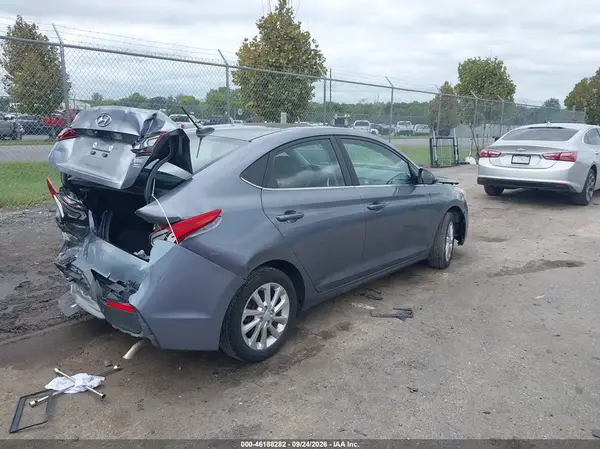 3KPC24A68LE122828 — 2020 Hyundai Accent, фото 4 с аукциона IAAI, Задняя часть