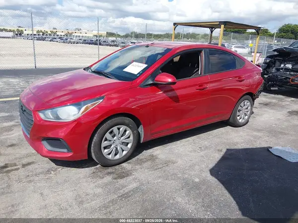 3KPC24A61ME130402 — 2021 Hyundai Accent, фото 2 с аукциона IAAI, Задняя часть