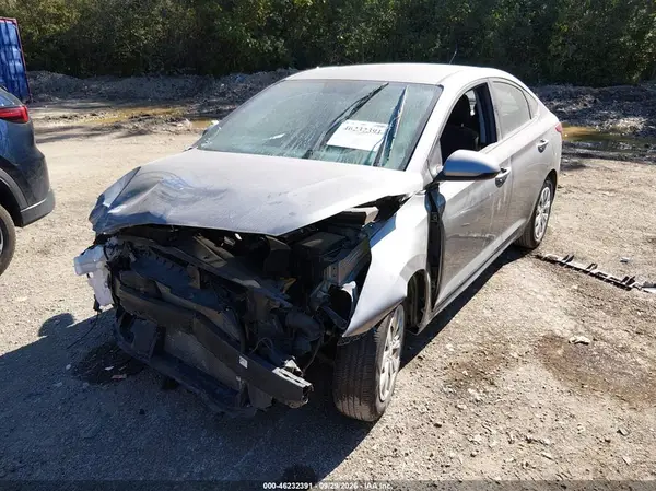 3KPC24A68ME149366 — 2021 Hyundai Accent, фото 2 с аукциона IAAI, Передняя часть