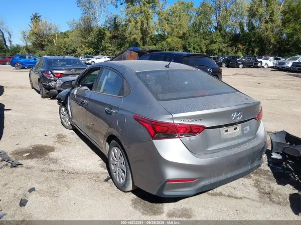 3KPC24A68ME149366 — 2021 Hyundai Accent, фото 3 с аукциона IAAI, Передняя часть