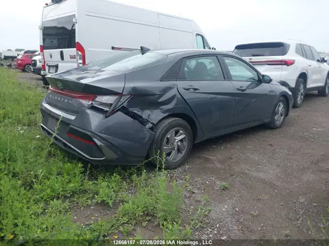 2025 Hyundai Elantra Essential VIN KMHLM4DG6SU930542 фото 4