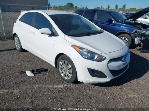 KMHD25LH4EU231487 — 2014 Hyundai Elantra GT GL, Левый бок (Left Side), фото до ремонта