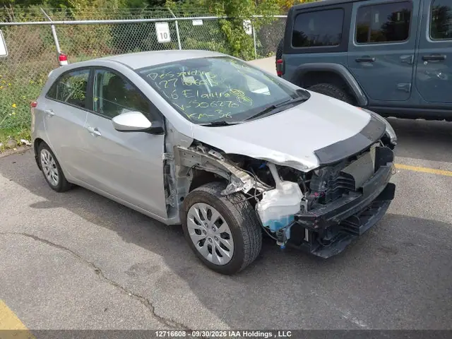 KMHD25LH0GU306270 — 2016 Hyundai Elantra GT, Передняя часть (Front), фото до ремонта