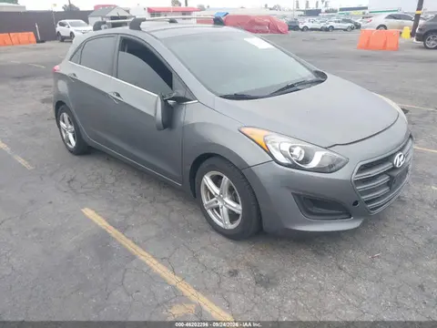KMHD35LHXGU315927 — 2016 Hyundai Elantra GT, Угон (Theft), фото до ремонта