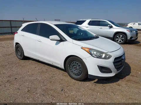 KMHD35LH8HU381300 — 2017 Hyundai Elantra GT, Задняя часть справа (Right Rear), фото до ремонта