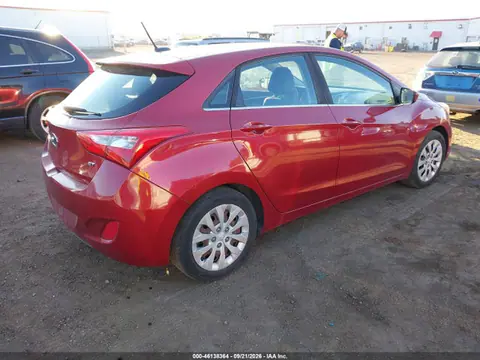 2017 Hyundai ELANTRA GT VIN KMHD35LH7HU360535 фото 4