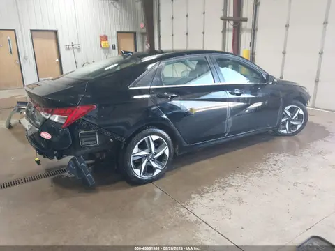 2023 Hyundai Elantra Hybrid Limited VIN KMHLN4AJ1PU070456 фото 4