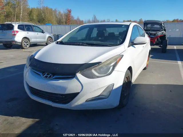 KMHDH4AEXFU418879 — 2015 Hyundai Elantra SE/Sport/Limited, фото 2 с аукциона IAAI 13.10.2026, Задняя часть