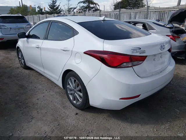 KMHDH4AE6GU556761 — 2016 Hyundai Elantra SE/Sport/Limited, фото 3 с аукциона IAAI 14.10.2026, Правый бок