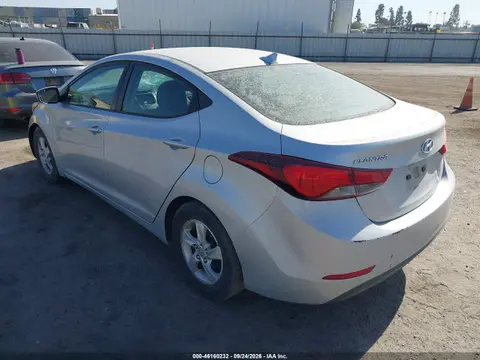 2014 Hyundai ELANTRA SE VIN 5NPDH4AE0EH477677 фото 3
