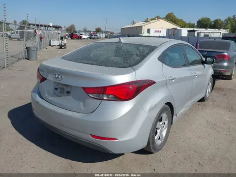 2014 Hyundai ELANTRA SE VIN 5NPDH4AE0EH477677 фото 4