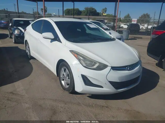 5NPDH4AE4EH482882 — 2014 Hyundai Elantra SE, Вандализм (Vandalized), фото до ремонта