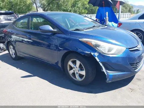 5NPDH4AE6FH645145 — 2015 Hyundai Elantra SE, Передняя часть справа (Right Front), фото до ремонта