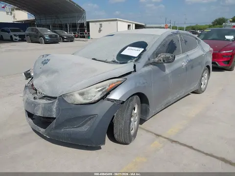 2015 Hyundai ELANTRA SE VIN 5NPDH4AE1FH565574 фото 2