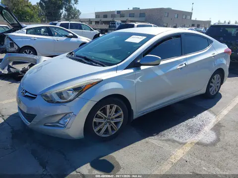 2015 Hyundai ELANTRA SE VIN 5NPDH4AE7FH627219 фото 2