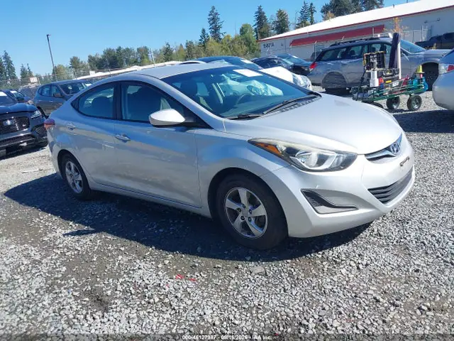5NPDH4AE3FH615083 — 2015 Hyundai Elantra SE, Угон (Theft), фото до ремонта
