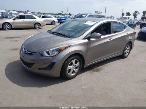 2015 Hyundai ELANTRA SE VIN 5NPDH4AE1FH630827 фото 2