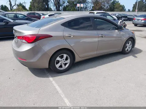 2015 Hyundai ELANTRA SE VIN 5NPDH4AE1FH630827 фото 4