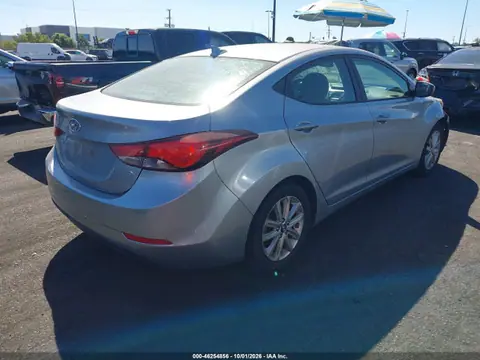 2015 Hyundai ELANTRA SE VIN 5NPDH4AE5FH588064 фото 4