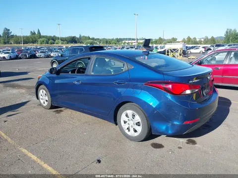 2016 Hyundai ELANTRA SE VIN 5NPDH4AE2GH700417 фото 3