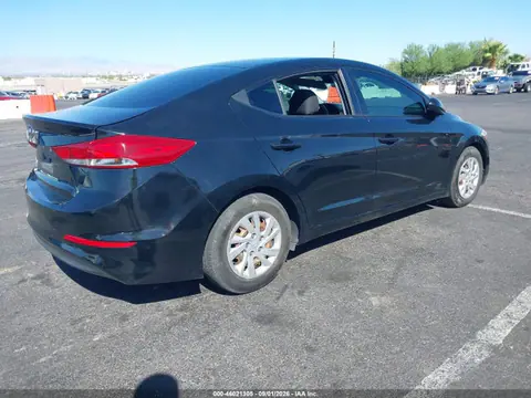 2018 Hyundai ELANTRA SE VIN 5NPD74LF7JH227047 фото 4