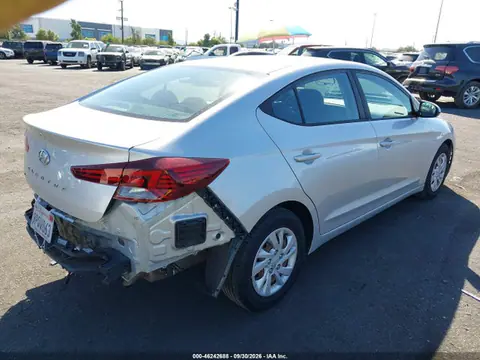 2019 Hyundai ELANTRA SE VIN 5NPD74LF0KH413191 фото 4