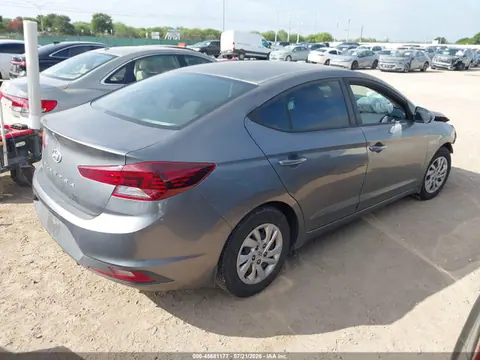 2020 Hyundai ELANTRA SE VIN 5NPD74LF6LH524247 фото 4