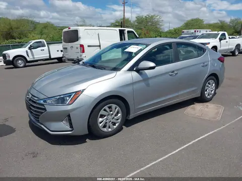 2020 Hyundai ELANTRA SE VIN 5NPD74LF7LH613180 фото 2