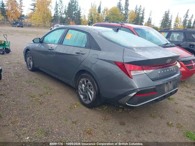 KMHLM4DG6SU925146 — 2025 Hyundai Elantra SEL Sport, фото 3 с аукциона IAAI 14.10.2026, Передняя часть