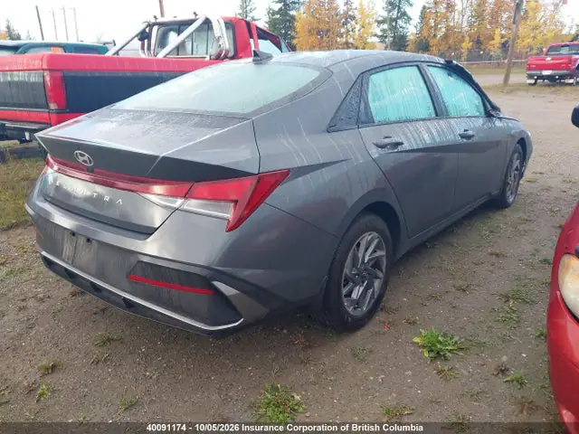 KMHLM4DG6SU925146 — 2025 Hyundai Elantra SEL Sport, фото 4 с аукциона IAAI 14.10.2026, Передняя часть
