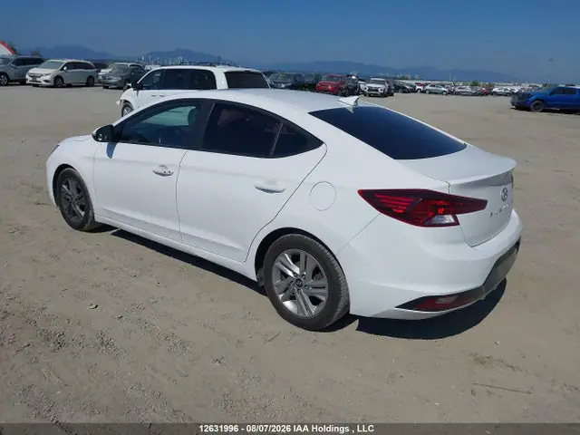 KMHD84LF2LU902000 — 2020 Hyundai Elantra SEL/Value/Limited, фото 3 с аукциона IAAI 14.10.2026, Передняя часть